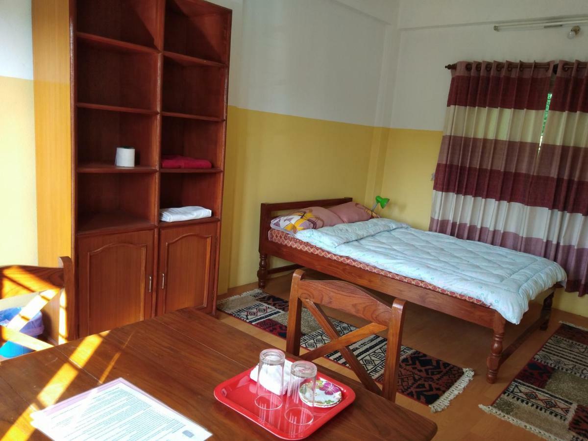 Happy Sedi Lodge Pokhara Eksteriør billede