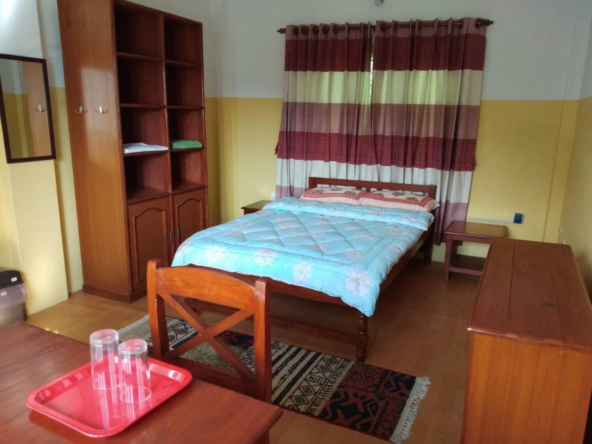 Happy Sedi Lodge Pokhara Eksteriør billede